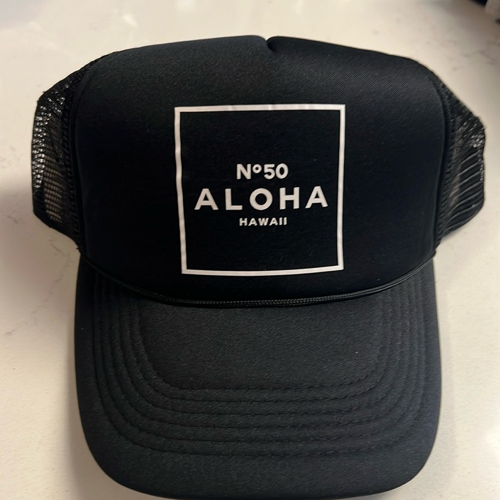 Workshop 28 black trucker hat NWT